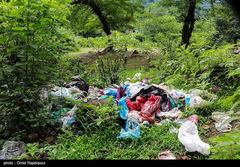 گزارش| پایتخت طبیعت ایران در تسخیر زباله‌ها / وقتی راهداری هم راه را گم می‌کند