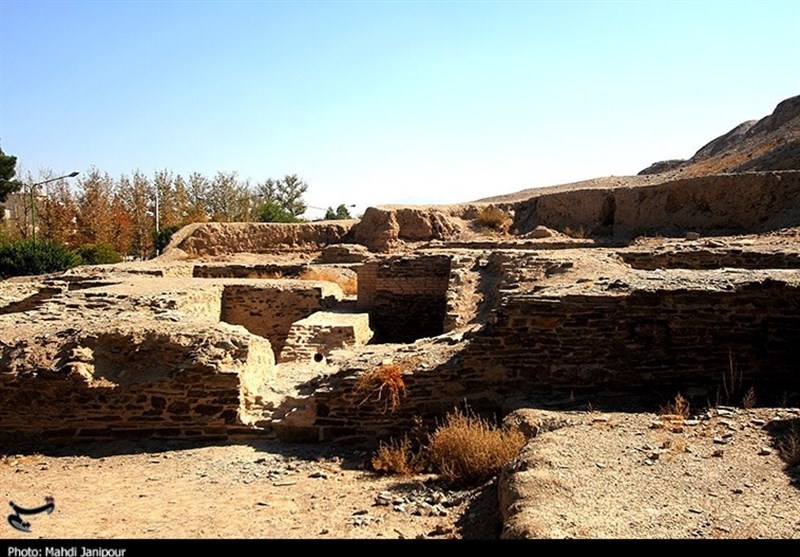 گزارش| راز نهفته از کشف یک اسکلت باستانی در تپه اشرف / سکونت در اصفهان در دوره اشکانی به اثبات رسید