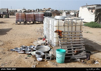 حاشیه نشینان مناطق میرآباد و عثمان آباد در حاشیه سفر پرویز فتاح به استان سیستان و بلوچستان