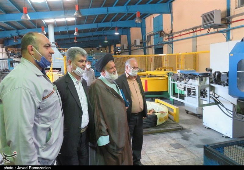بازدید امام جمعه دامغان از مجموعه تولیدی صنعتی فنرلول ایران به روایت تصاویر