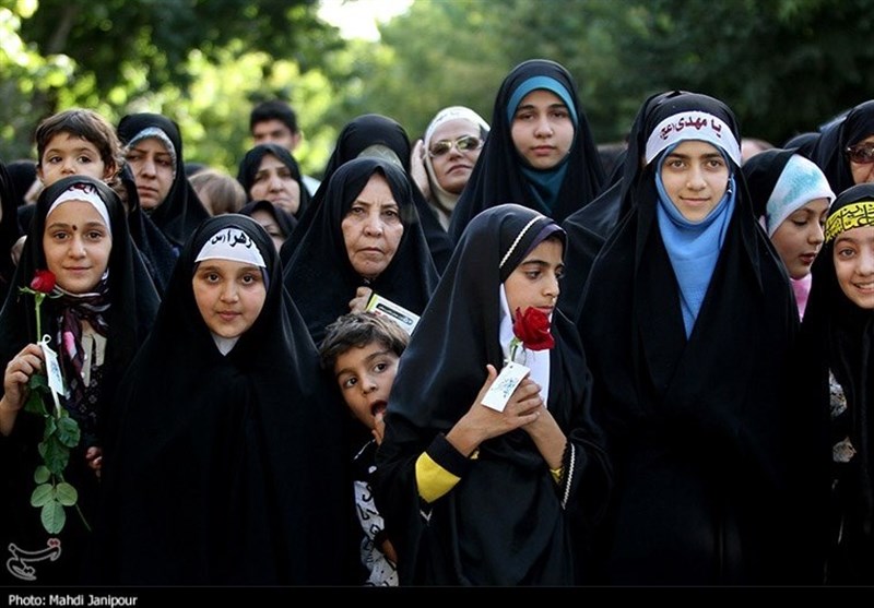فعالیت‌های تبیینی در حوزه حجاب و عفاف گسترش یابد