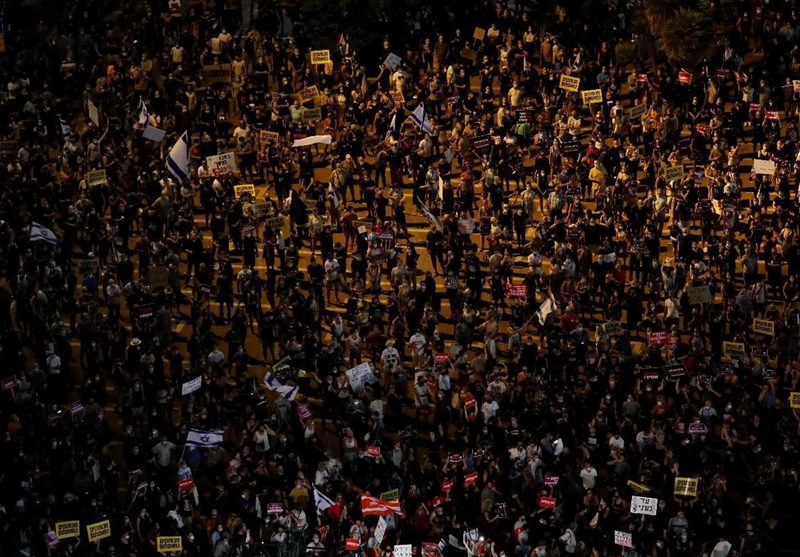 Thousands Stage Protest against Israeli PM in Jerusalem (+Video)