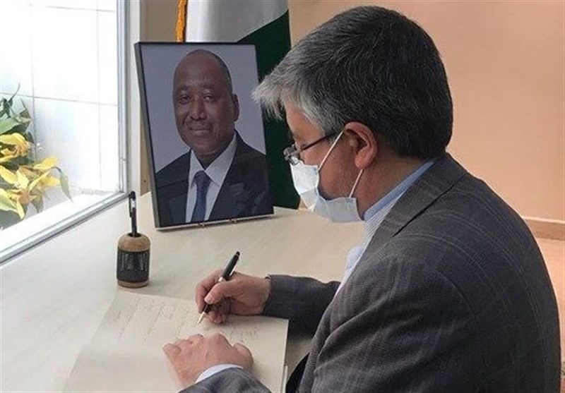 حضور دستیار ظریف در محل سفارت ساحل عاج