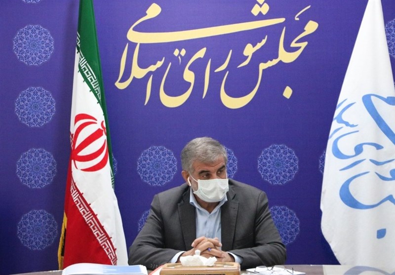 نماینده مردم یزد: تهدید کارگر به عدم تمدید قرارداد غیرقابل قبول است