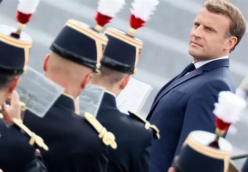 Security Fear After Macron Booed by Furious French Protesters (+Video)