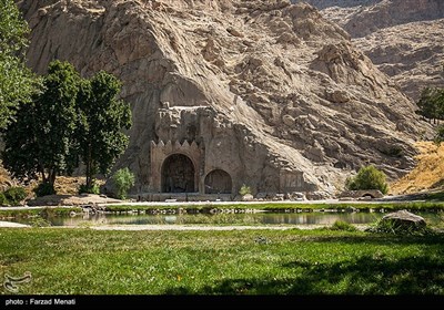 افتتاح موزه سنگی طاقبستان در کرمانشاه