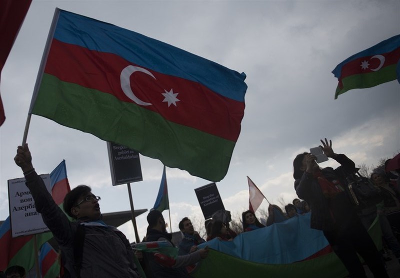 Azeri, Armenian Protesters Clash in London (+Video)