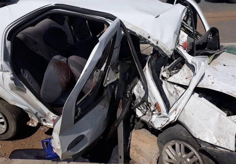 رئیس بنیاد شهید و کارمند بازنشسته کانون فرهنگی هنری نطنز بر اثر حادثه رانندگی جان باختند