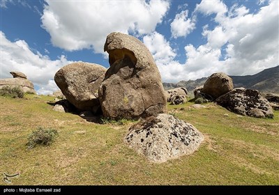 خورنج ، سرزمین سنگ های افسانه ای