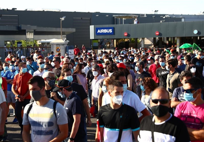 Thousands of Spanish Airbus Workers Protest Layoff Plan