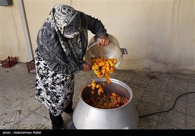 پخت لواشک خانگی در همدان