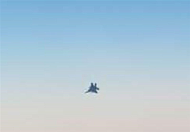 تهدید دو جنگنده متخاصم علیه هواپیمای مسافربری ایرانی در آسمان لبنان+ تصاویر