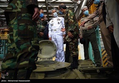 بازدید امیر سیاری معاون هماهنگ‌کننده ارتش از مرکز زرهی شهید زرهرن نزاجا