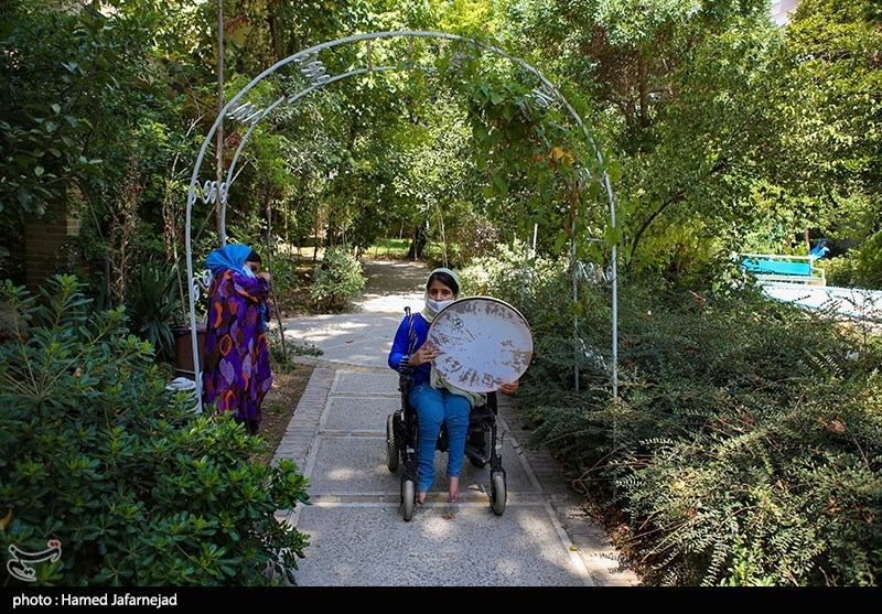 گزارش// زندگی معلولان در &quot;بهشت تهران&quot; + تصاویر