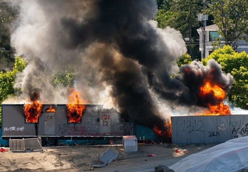 Arson, Vandalism Reported in Seattle As Police Declare Riot (+Video)