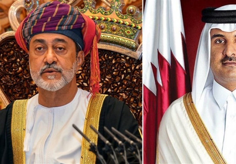 أمیر قطر وسلطان عمان یبحثان هاتفیاً القضایا الإقلیمیة