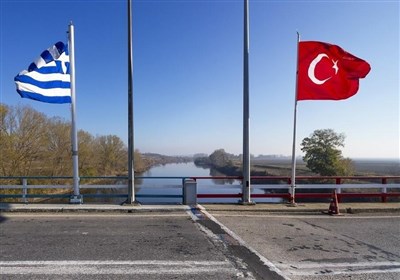  تنش لفظی بین ترکیه و یونان درباره استقرار کشتی‌های نظامی آنکارا 