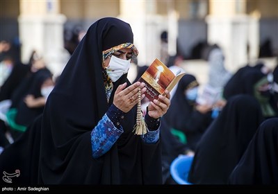 مراسم دعای عرفه در حرم حضرت احمد بن موسی شاهچراغ (ع) - شیراز