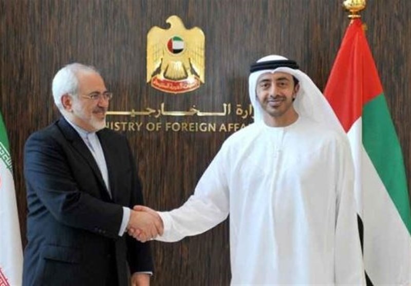 تأکید وزرای خارجه ایران و امارات بر آمادگی برای توسعه همکاری‌ها