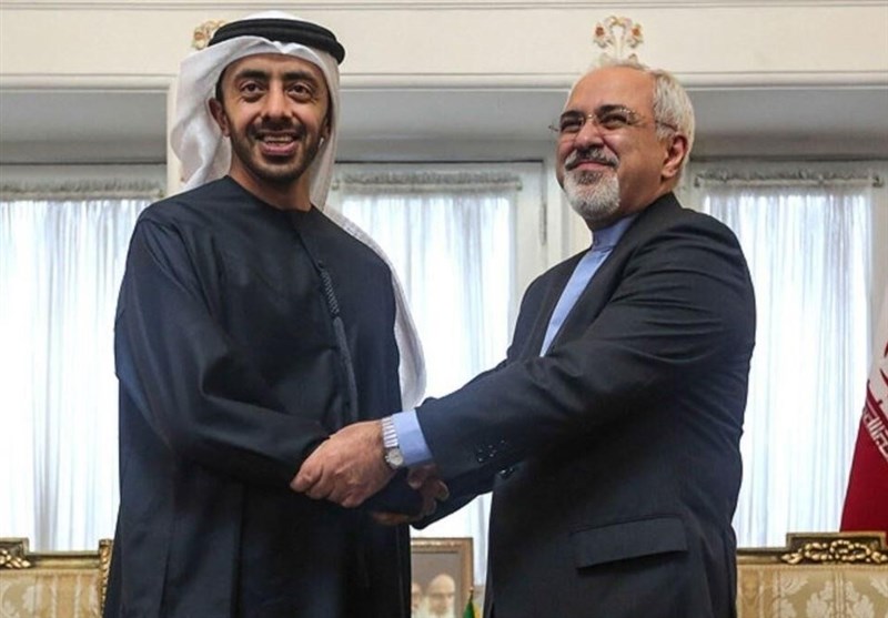 Iran, UAE FMs Discuss COVID-19 Crisis, Regional Developments