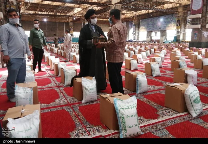 گام دوم طرح کمک مؤمنانه با توزیع 20 هزار بسته در سراسر استان خوزستان آغاز شد+تصاویر