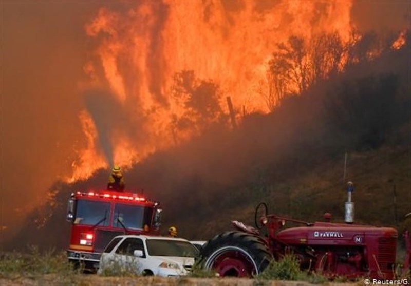 کمک ارتش آمریکا برای مهار آتش سوزی گسترده کالیفرنیا