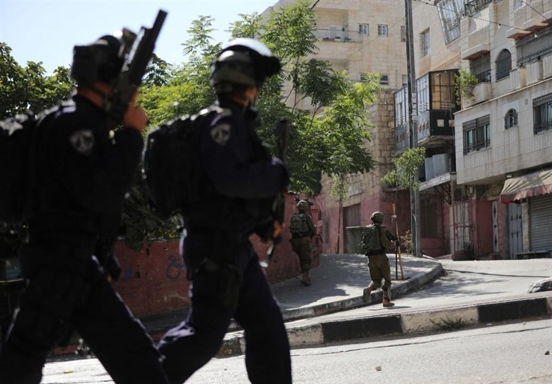 یورش نظامیان صهیونیست به کرانه باختری؛ بازداشت دو نماینده مجلس فلسطین