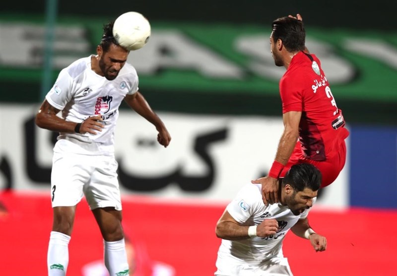 عربشاهی: پرسپولیس مقابل ذوب آهن به دنبال 3 امتیاز نبود/ سرخ‌پوشان می‌توانند از قهرمانی‌شان در جام حذفی دفاع کنند
