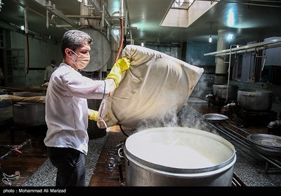 پخت و توزیع 30 هزار غذا به مناسبت عید سعید غدیر - قم