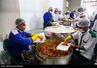 پخت و توزیع 30 هزار غذا به مناسبت عید سعید غدیر - قم