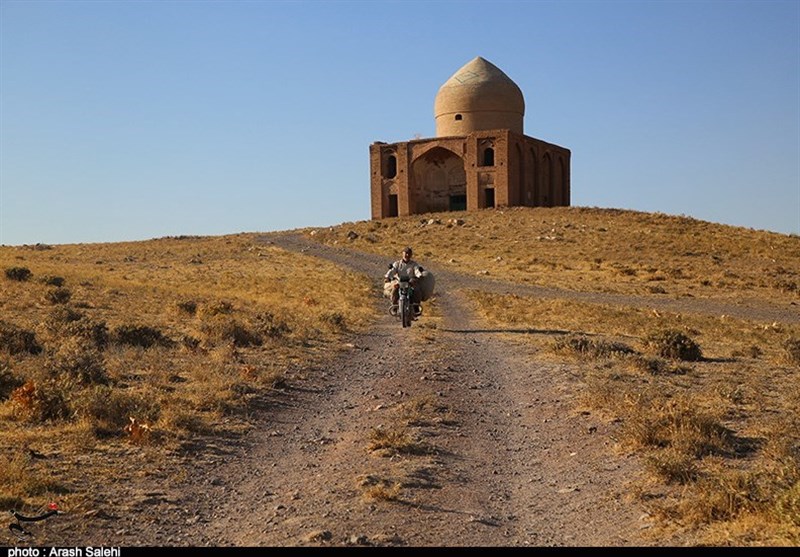 خطر تخریب در کمین امامزاده هفت‌ صندوق قزوین به‌روایت تصویر‌