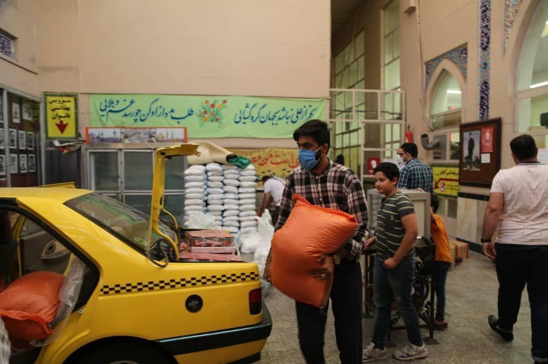 کمک‌های مومنانه غدیری در تهران همچنان ادامه دارد + عکس و فیلم