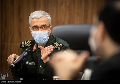 سرلشکر محمد باقری رئیس ستاد کل نیرو‌های مسلح در جلسه قرارگاه بهداشتی درمانی امام رضا (ع)