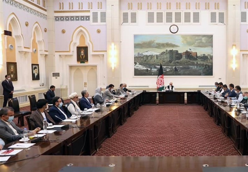 گمانه‌زنی‌ها درباره چرایی تاخیر سفر هیئت مذاکره کننده افغانستان به قطر