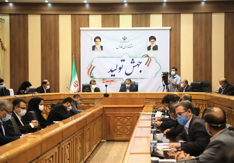 انتقاد معاون وزیر کشور نسبت به طولانی شدن جلسه سند پیشران توسعه فارس