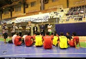 تیم فوتسال فولاد سیرجان ایرانیان برای بازی مرحله پایانی بازی‌های لیگ دسته اول فوتسال کشور آماده می‌شود+ تصاویر