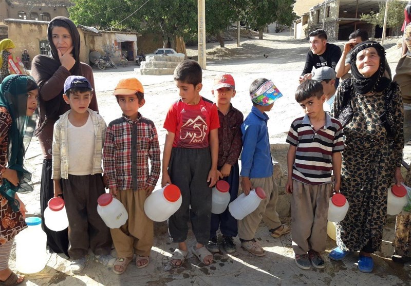 سفرنامه تسنیم به قلب محرومیت کردستان ــ 1| ‌روزگار ناخوش ساکنان روستای «سپیران»/ اینجا مردم آب آشامیدنی ندارند+ فیلم
