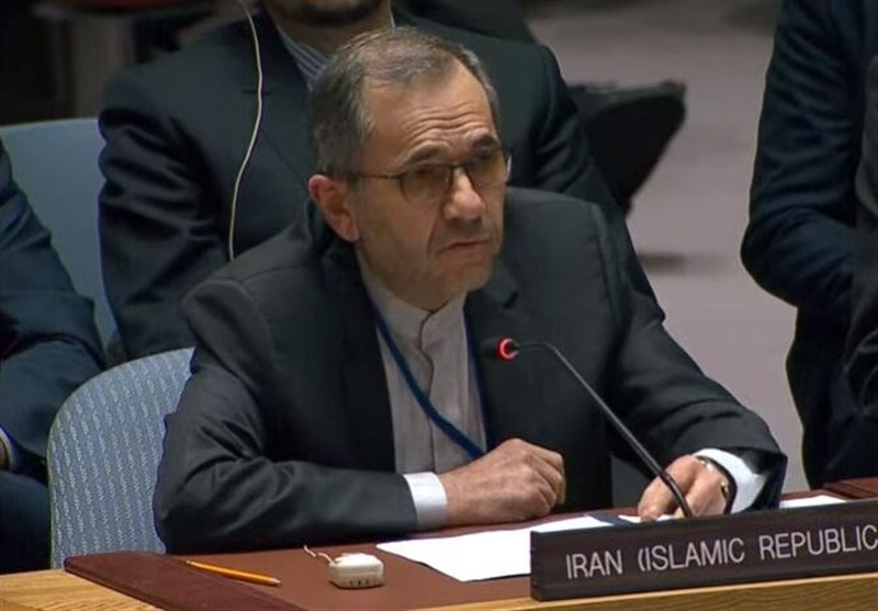تخت‌روانچی: سیاست فشار حداکثری آمریکا علیه ایران متوقف نشده است