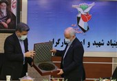 بانک صادرات ایران به شهدا و آزادگان خود می‌بالد