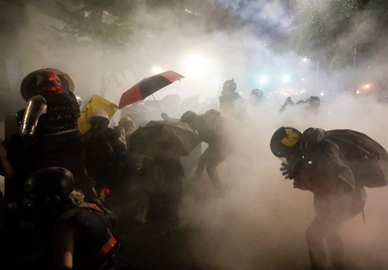 Riot Declared in Portland After Protesters Hurl Rocks at Police (+Video)