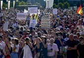 Spaniards Hold Anti-Mask Protest in Madrid As COVID-19 Cases Rise