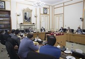 بررسی اشکالات قوانین انتخاباتی در نشست مشترک کمیسیون‌ شوراهای مجلس با کدخدایی