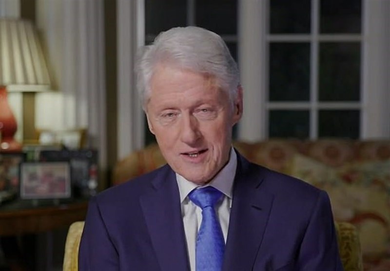 Ex-US President Clinton Lashes Out at Trump for Poor Handling of Pandemic (+Video)