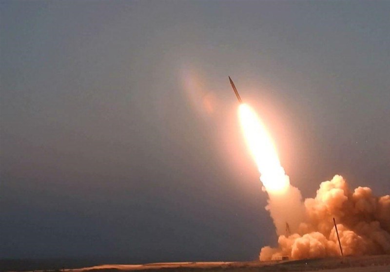 موشک کروز 1000 کیلومتری و بالستیک 1400 کیلومتری جدید ایران رونمایی شد