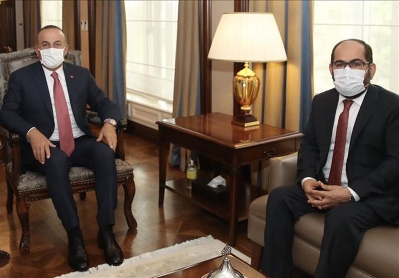 دیدار وزیر خارجه ترکیه با مخالفان سوری در آنکارا