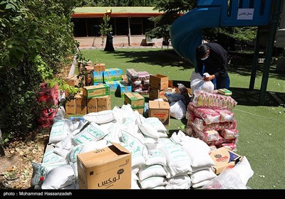 آماده سازی 500 سبدکالا برای ارسال به مناطق محروم استان بوشهر