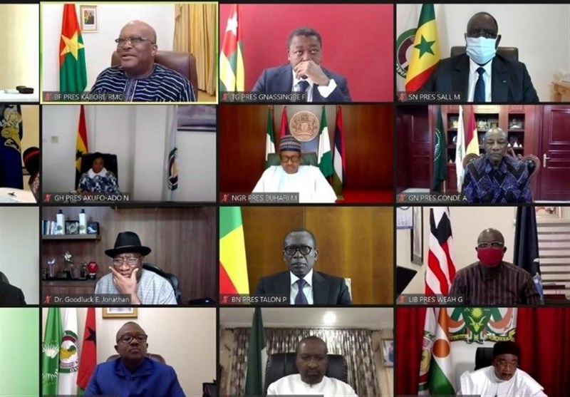 West African Mediators Jet to Mali Seeking Reversal of Coup
