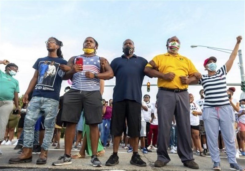 Louisiana Anti-Racism Protesters Arrested After Police Killing of Black Man (+Video)