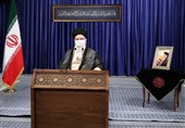 امام خامنه‌ای: اقتصاد کشور به هیچ وجه نباید به تحولات خارجی پیوند بخورد