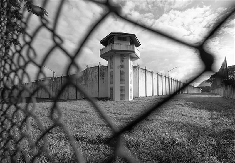 آمریکا| تهدید به ضرب و شتم زندانیانی که خواستار آزمایش کرونا هستند